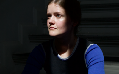 Musikken spiller – men tonen mellem artister og anmeldere skurrer